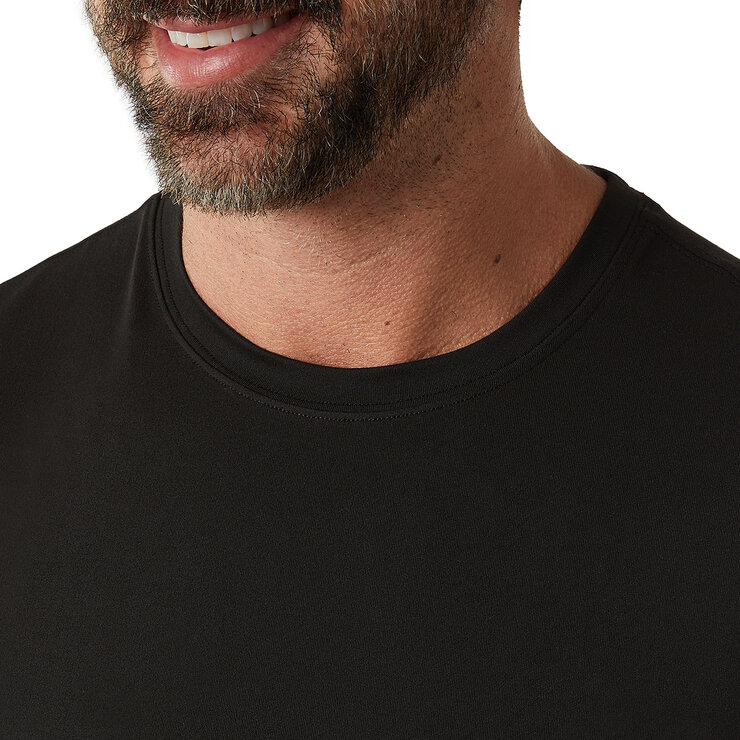 32 Degrees Cool Playera para Caballero 3 piezas Negro Chica 32 Degrees Cool Playera para Caballero 3 piezas Negro Chica