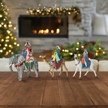 Figuras de los Tres Reyes Magos Figuras de los Tres Reyes Magos