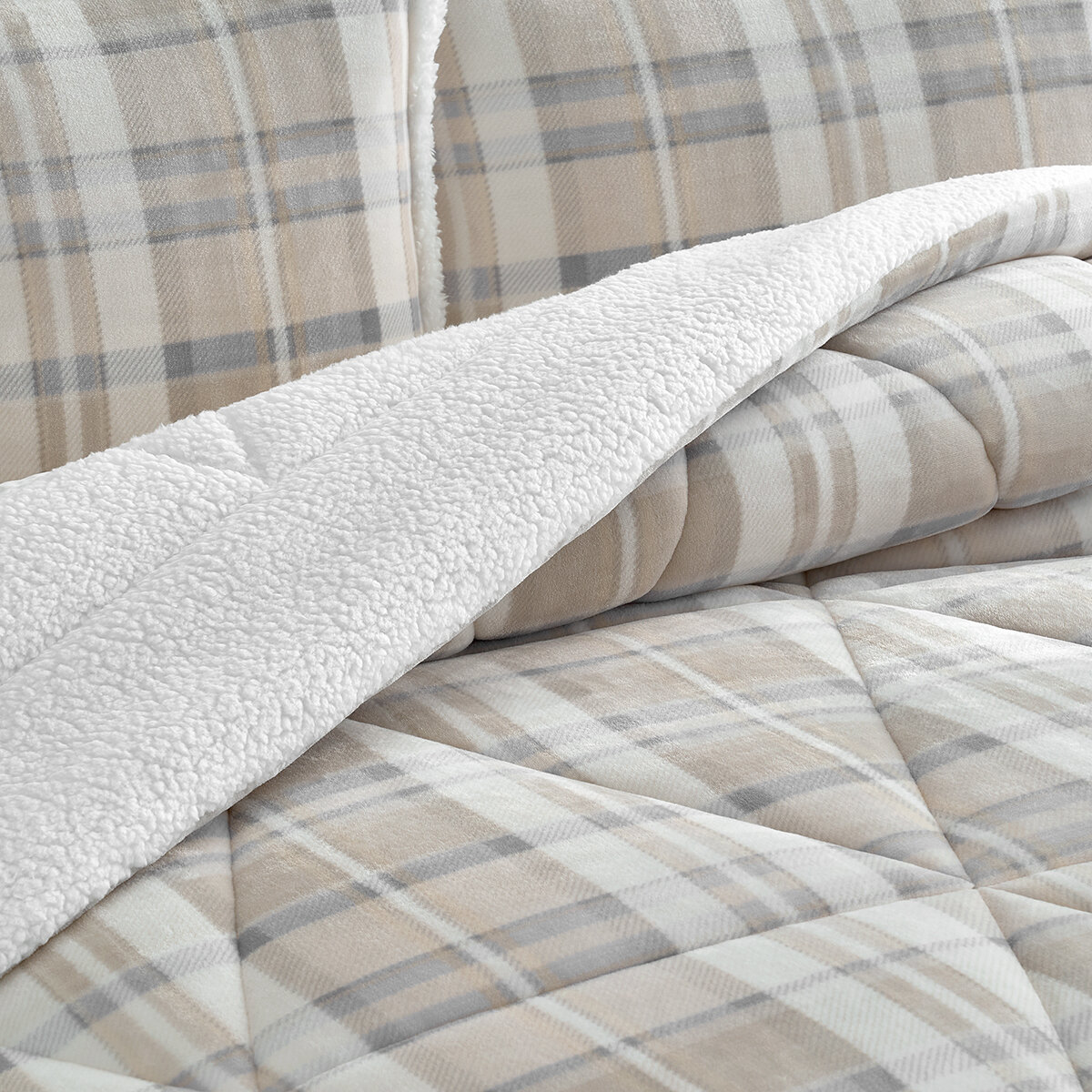 Casual Living, Juego de Edredón King de 3 piezas, Stowe Plaid-Cream