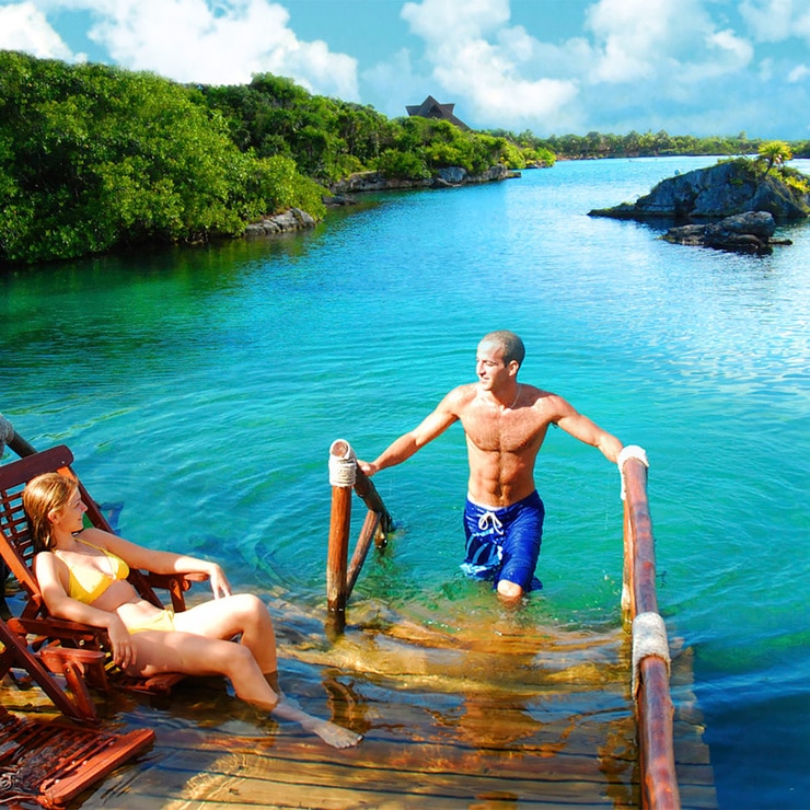 Tour Paquete Adulto - Xel-Há + Nado con Delfines