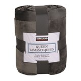 Kirkland Signature, Cobija, Tamaño Queen, Color Gris