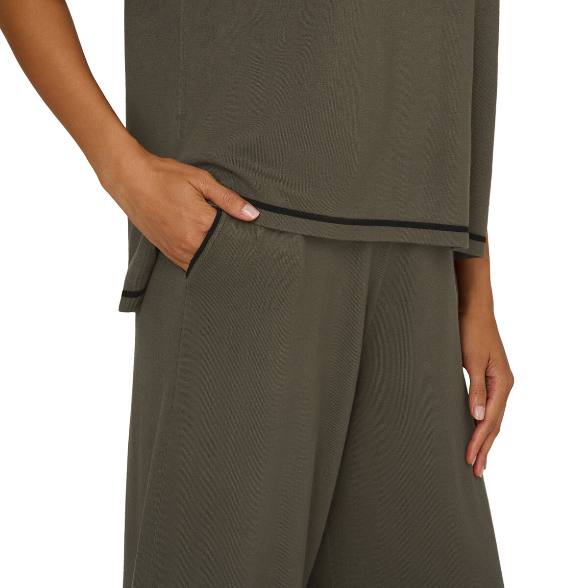 Adrianna Papell Conjunto para Dama Verde Chica