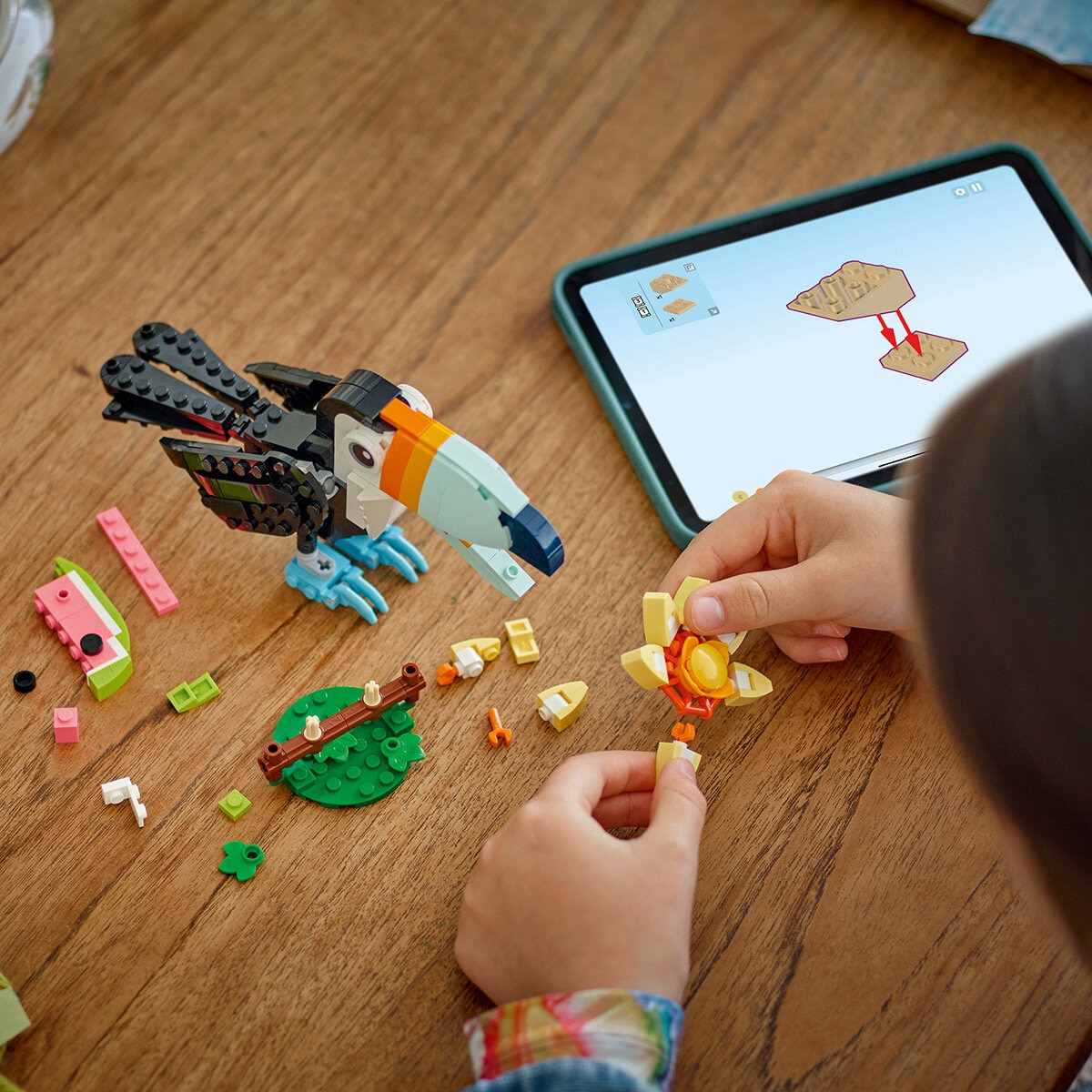 LEGO Creator Fauna Salvaje: Tucán Tropical