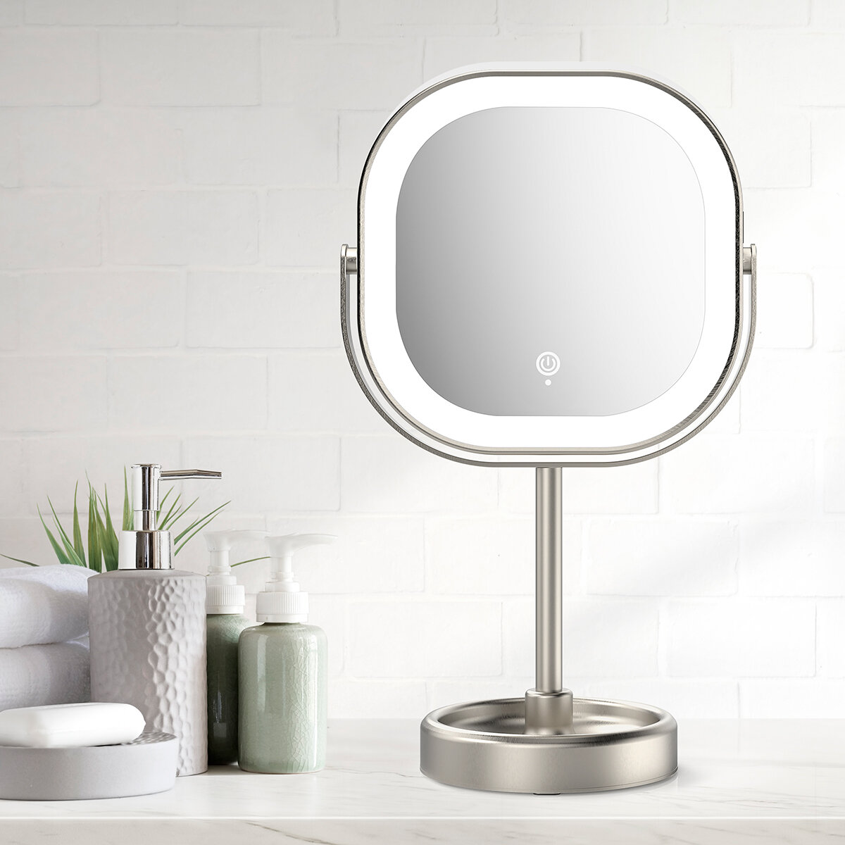Conair Espejo recargable con luz LED