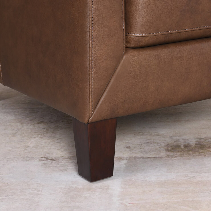 Simon Li Furniture, Sillón de Piel