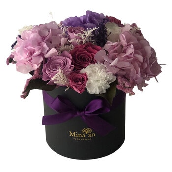 Mina'an Flor Eterna, Bouquet con Flores y Follaje Preservado en Tonos Lilas