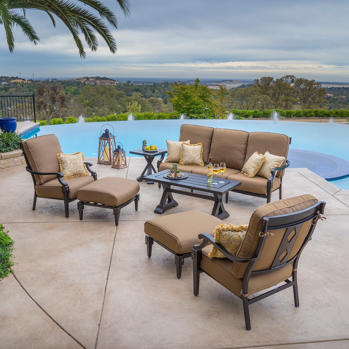 Broadway sala de patio de 7 piezas Costco México