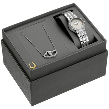 Bulova, Reloj para Dama, Incluye Dije de Corazon