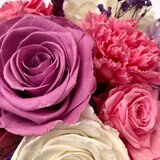 Mina'an Flor Eterna, Bouquet Mix Lila, Caja Negra, Duración 6 Meses