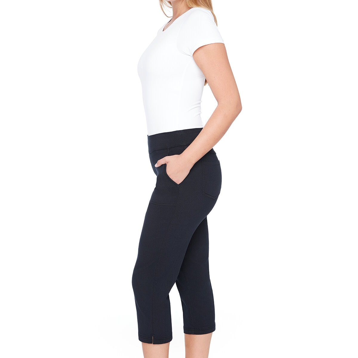S.C. & CO Pantalones Capri para Dama Negro Grande