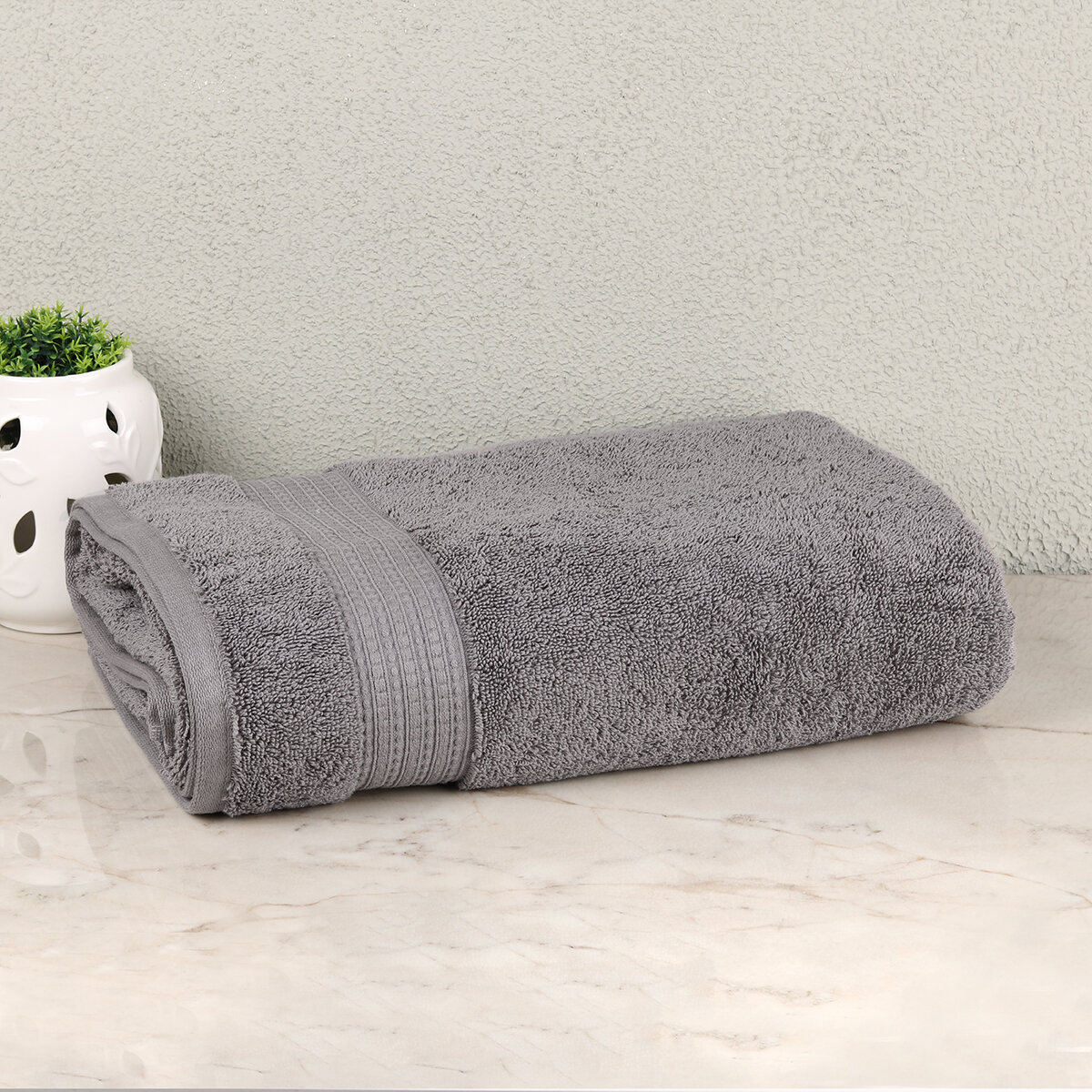 Purely Indulgent Toalla para Baño 76cm x 147cm Gris