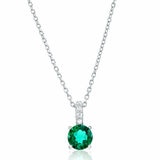 Collar con Dije de Esmeralda Creado y Diamantes 0.60ctw, Oro Blanco de 14K Collar con Dije de Esmeralda Creado y Diamantes 0.60ctw, Oro Blanco de 14K