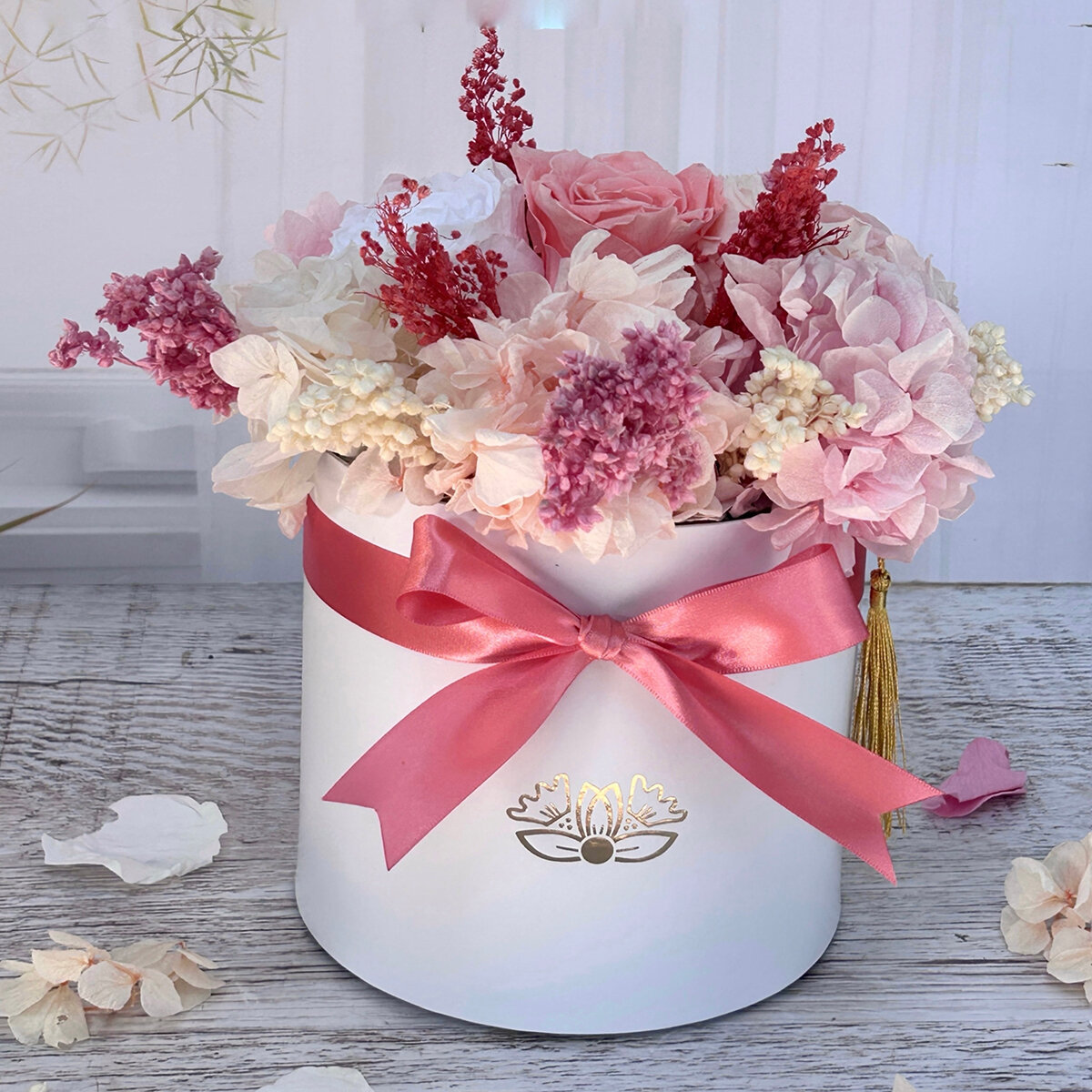 Alive, Bouquet Mix durazno, Caja Blanca, Duración 6 Meses.