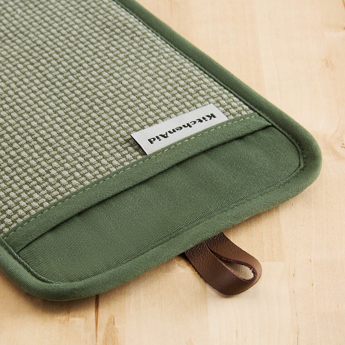 KitchenAid, Juego de 4 Piezas para Cocina de Silicona, Verde