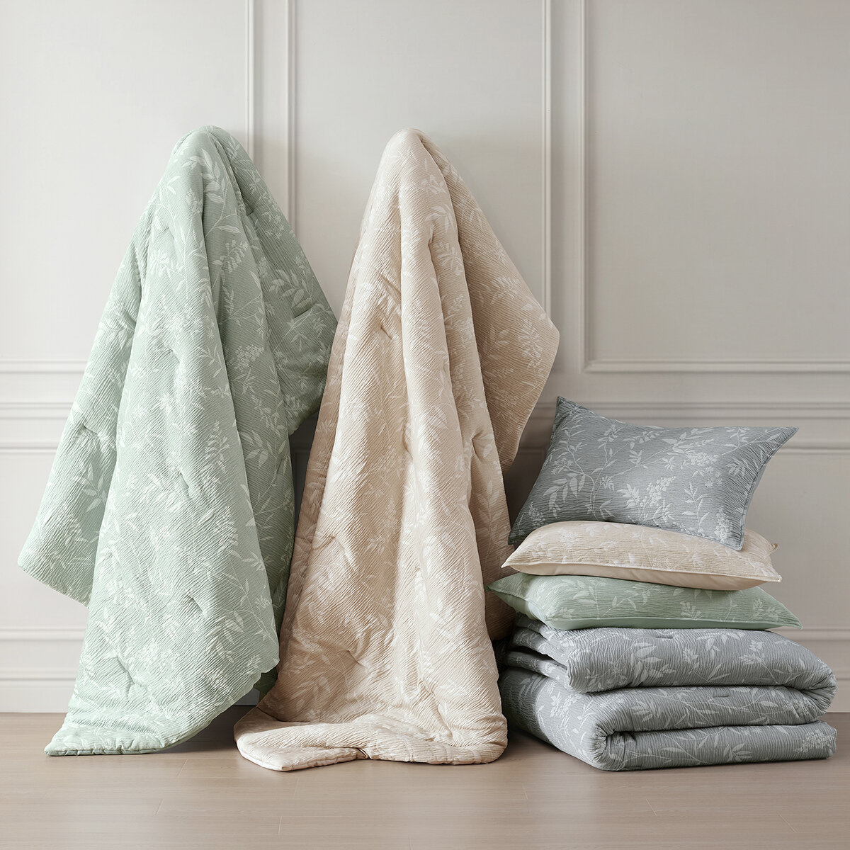 Charisma, Juego de Edredón King de 3 Piezas, Varios Colores