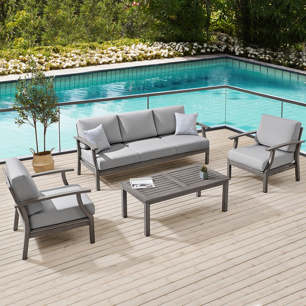 Ove sala para exterior de 4 piezas Clifton Costco México