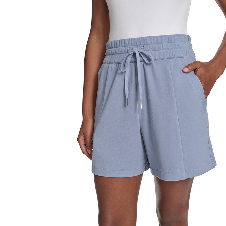Andrew Marc Shorts para Dama Gris Extra Grande