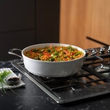 Westinghouse, Arrocera 28 cm de Cerámica Blanca, Acero Inoxidable