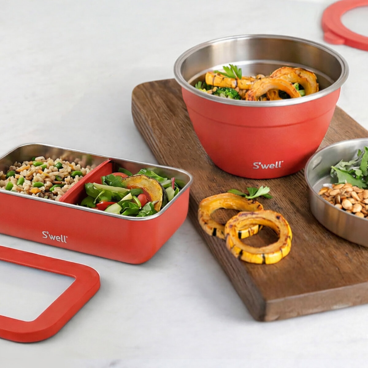 S'well Juego de Lonchera Bento y Tazón para Ensalada 2 piezas, Varios Colores S'well Juego de Lonchera Bento y Tazón para Ensalada 2 piezas, Varios Colores