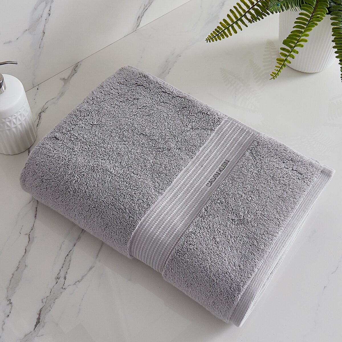 Calvin Klein, Toalla de Baño, Silver Costco México