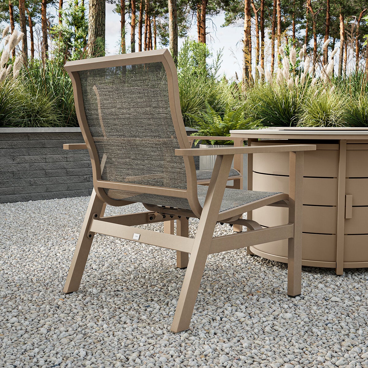 Agio, Amira Sala para Exterior con Fogatero de 5 piezas Agio, Amira Sala para Exterior con Fogatero de 5 piezas
