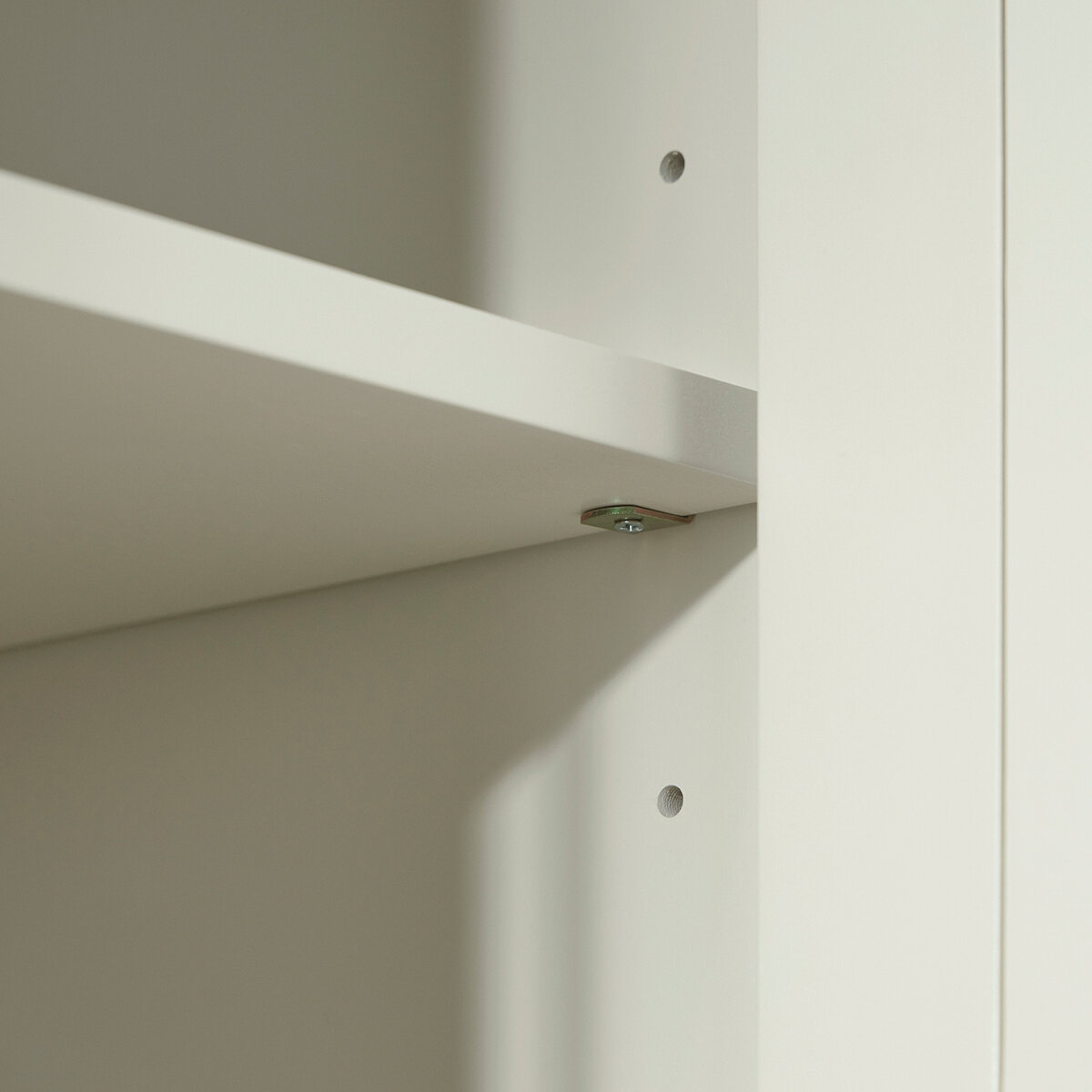 Universal Broadmoore, Consola Decorativa