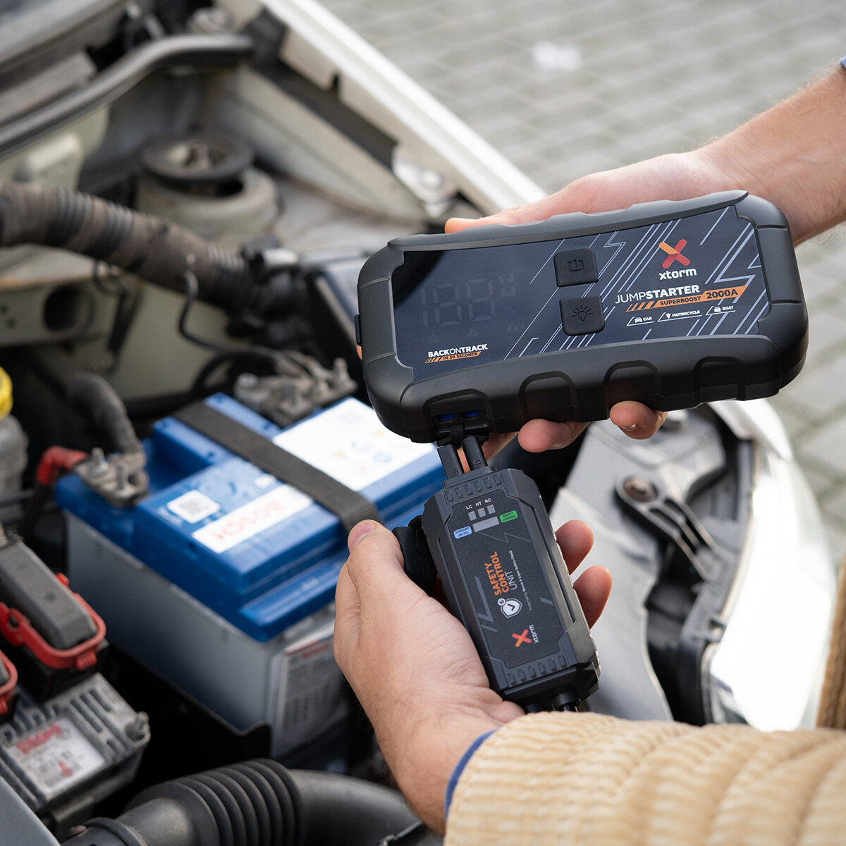 Xtorm arrancador para auto y Powerbank