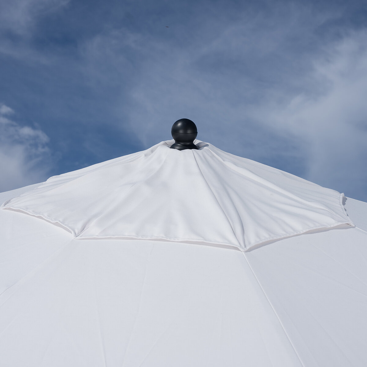 SunVilla, Sombrilla de 3.3 m Con Borde Color Beige