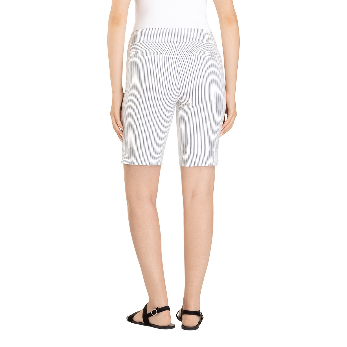Hilary Radley, Short Tipo Bermuda para Dama, Blanco Costco México
