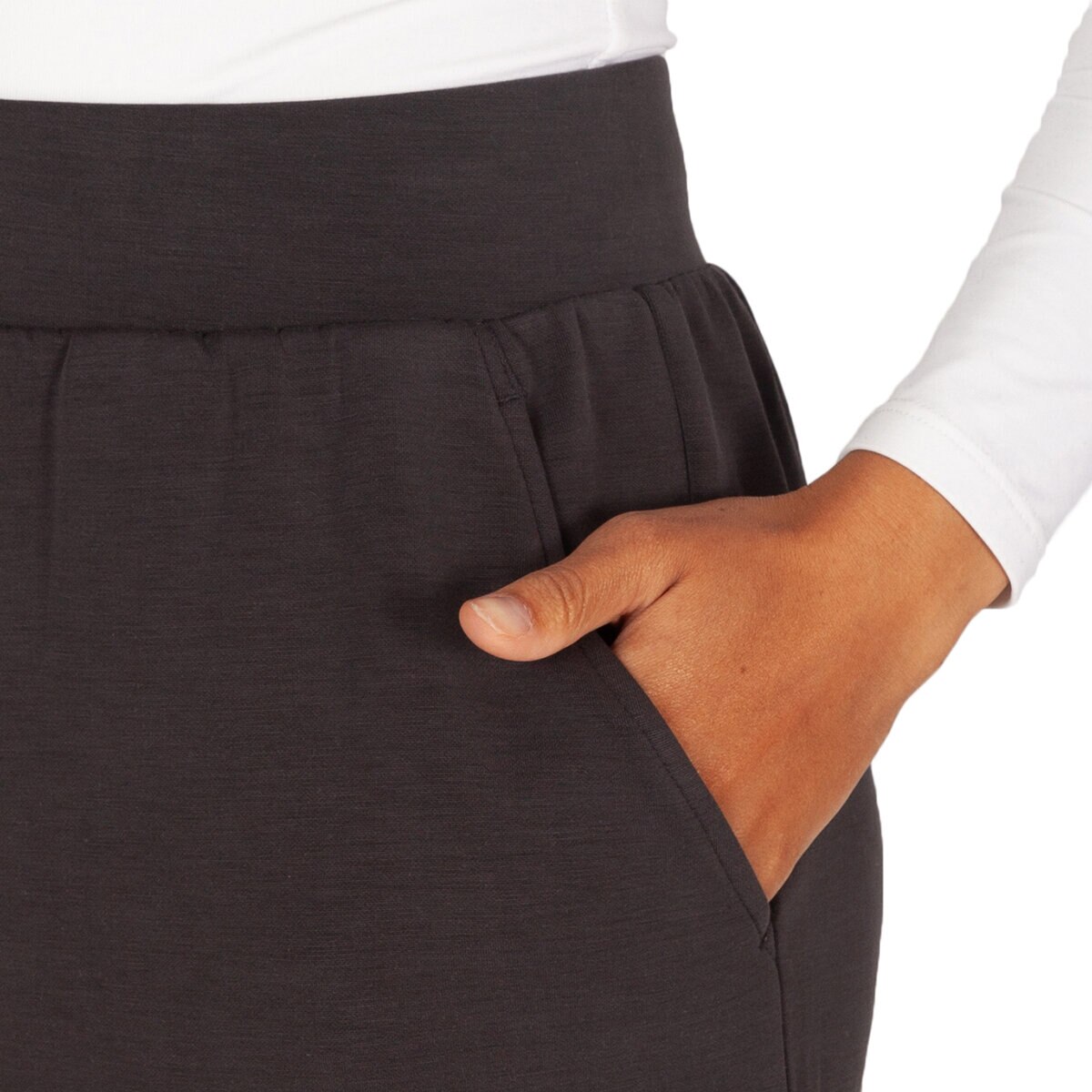 LazyPants Shorts para Dama Negro Mediana