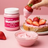 Nucolato Crema Untable de Chocolate Blanco Sabor Fresa 700 g