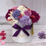 Mina'an Flor Eterna, Bouquet Mix Morado, Caja Blanca, Duración 6 Meses