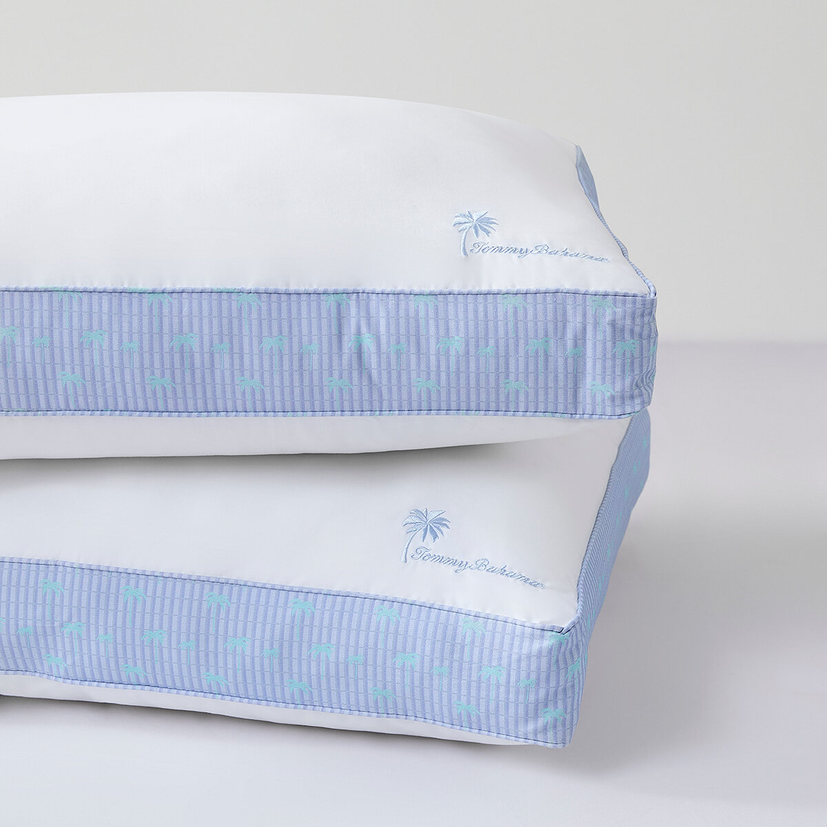 Tommy Bahama, Paquete de 2 Almohadas