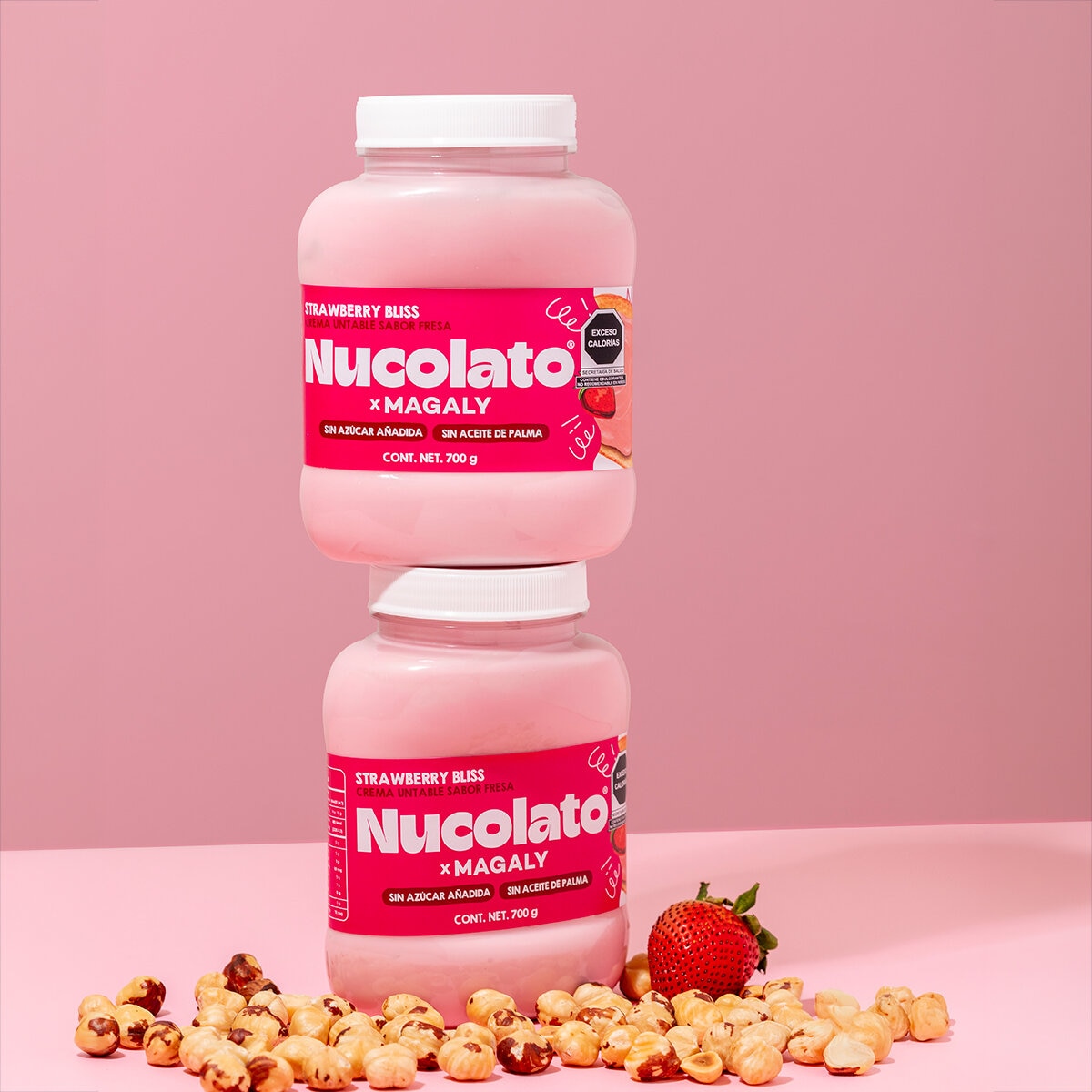 Nucolato Crema Untable de Chocolate Blanco Sabor Fresa 700 g