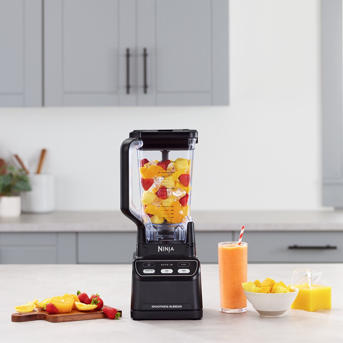 Ninja Licuadora SMOOTHIEiQ 2.1 L 1200W