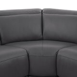Aiden & Ivy, Karson, Sofá Seccional Reclinable de Piel con Sistema Eléctrico Aiden & Ivy, Karson, Sofá Seccional Reclinable de Piel con Sistema Eléctrico