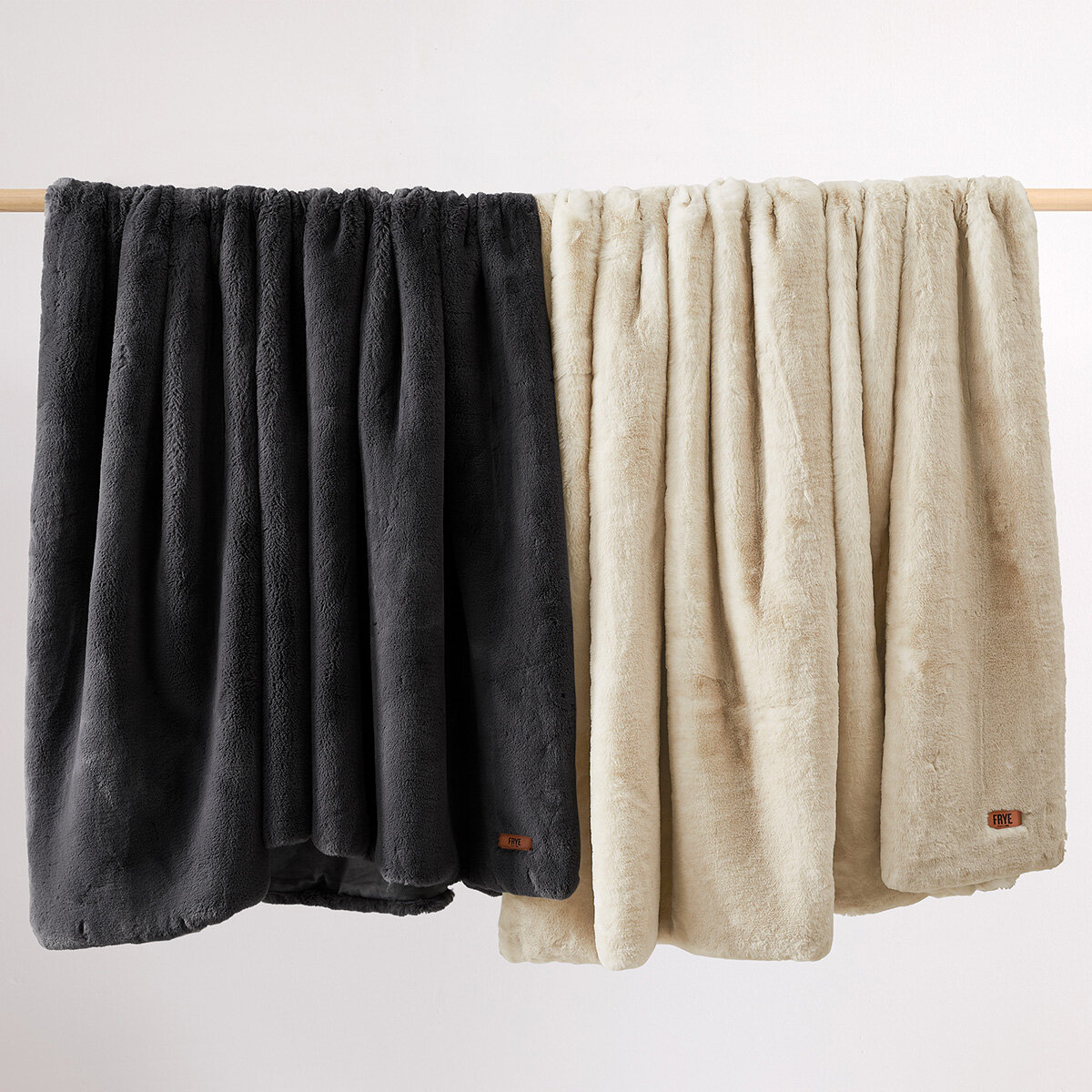 FRYE, Frazada, Varios Colores