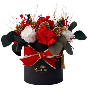 Mina'an, Bouquet Navideño Con Flores Preservadas En Tonos Rojo y Dorado