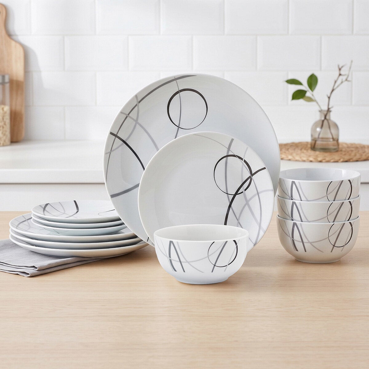 Studio Nova, Vajilla de Porcelana de 12 piezas Studio Nova, Vajilla de Porcelana de 12 piezas