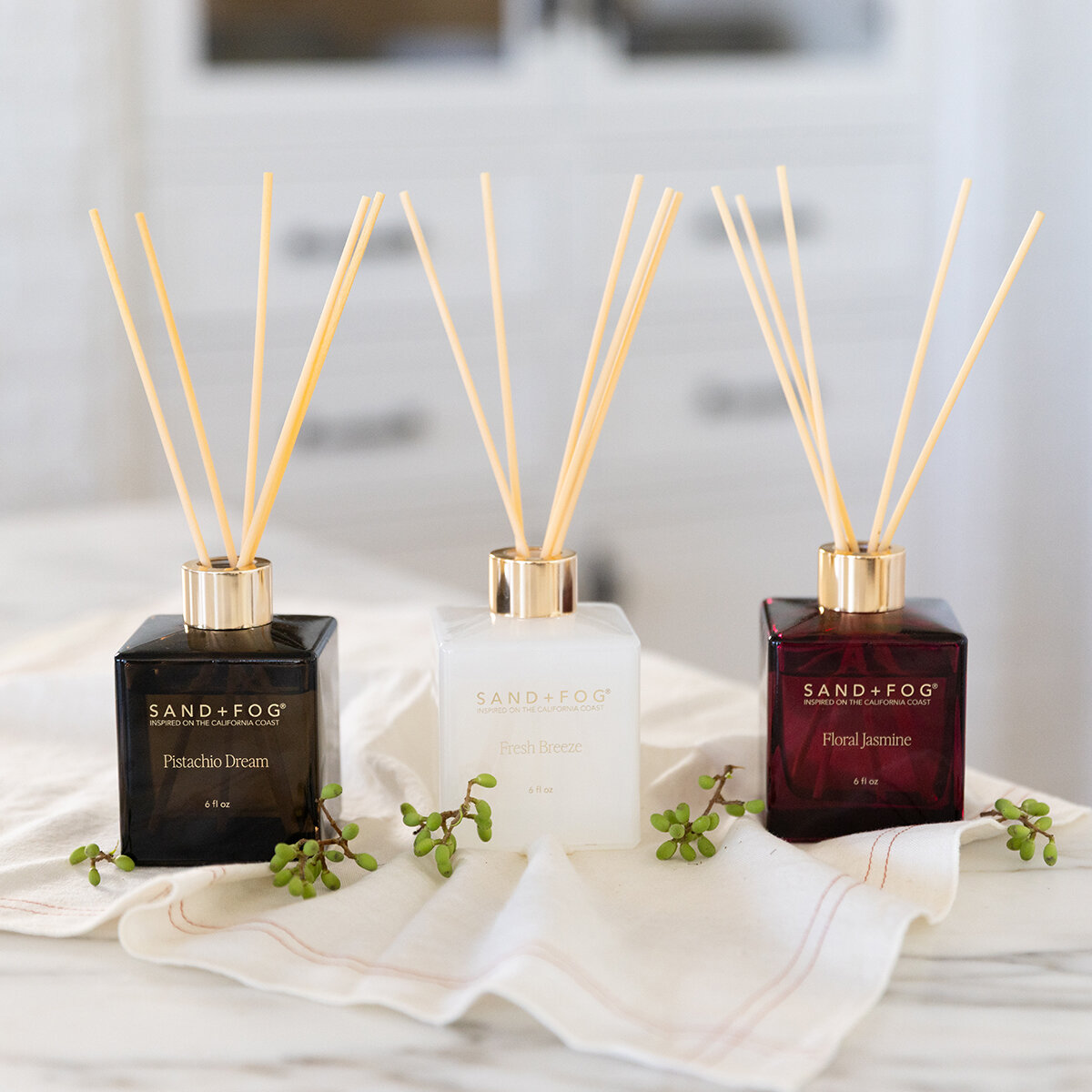 Sand + Fog Juego de Difusores con Varillas 177 mL Sand + Fog Juego de Difusores con Varillas 177 mL