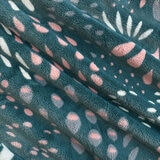 Little Miracles, Cobija Confortable y Juguete de Peluche, Modelo Llama Little Miracles, Cobija Confortable y Juguete de Peluche, Modelo Llama